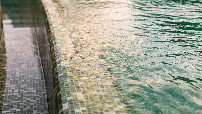 Infinity pool