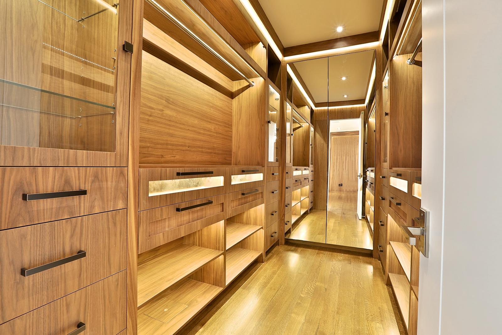 contractor gallery