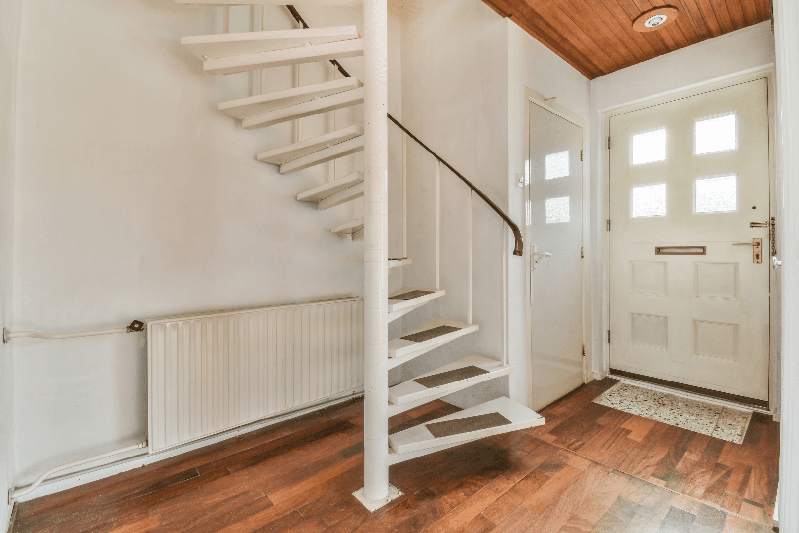 helical staircase in building_Everything to Know About Spiral Staircases 